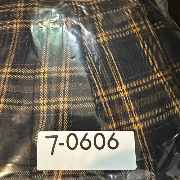 Full Tilt Plaid Pleated Mini Skirt XS Black Yellow Preppy Schoolgirl Academia - Picture 8 of 8